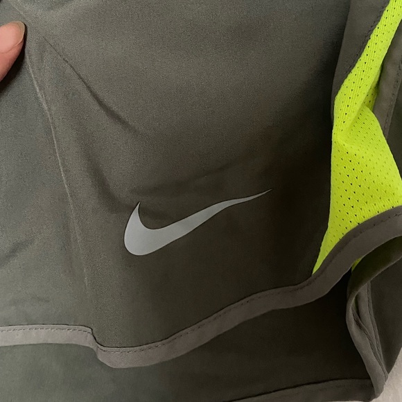 Nike green running shorts and adidas black striped shorts bundle - Picture 4 of 7